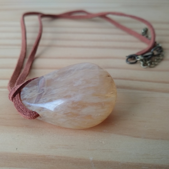 Necklace - Picture 3 of 6